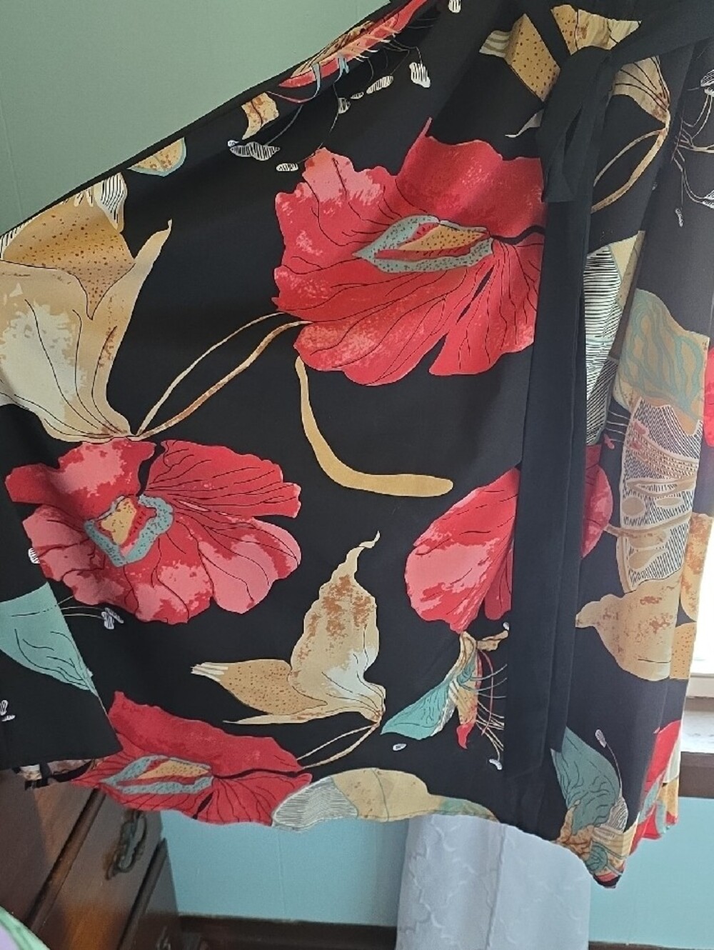 BloomChic (Size 18/20)Black Maxi Dress with Red and Teal Floral Print - Picture 4 of 6